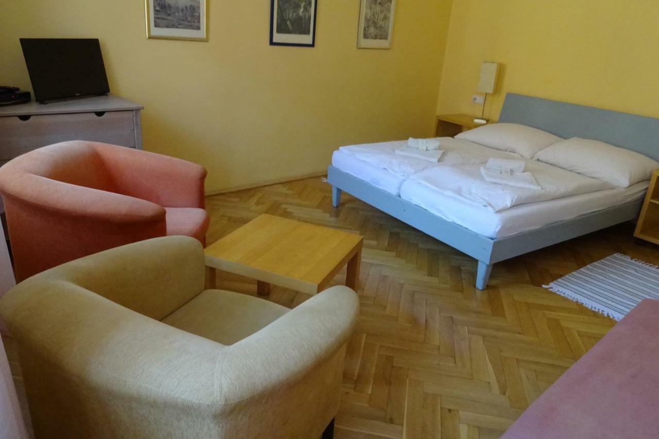 Penzion Konselsky Senk Domažlice Dış mekan fotoğraf
